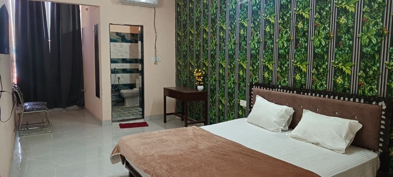 Quarto superluxo | Camas extras/dobráveis (sobretaxa), Wi-Fi de cortesia, roupa de cama