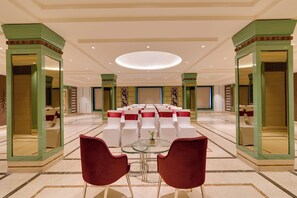 قاعة الولائم والاحتفالات