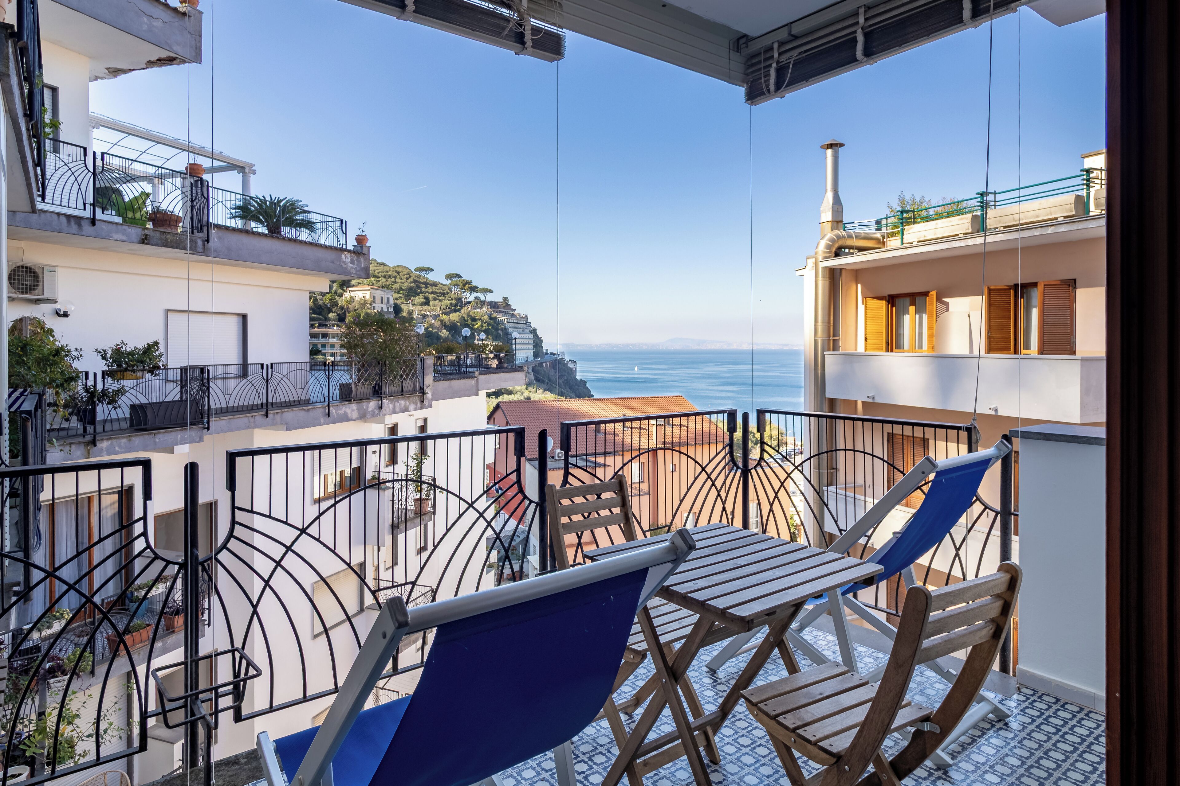 Comfort Apartment, Balcony, Partial Sea View | Balkoni