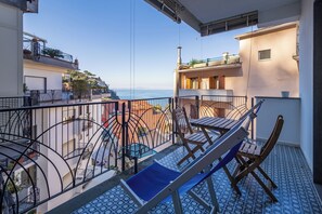 Comfort Apartment, Balcony, Partial Sea View | Balcony - Capo Sereno (Sorrento)