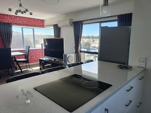 Interior - Self-Contained Spacious Apartment with stunning panoramic views of Christchurch (Christchurch)