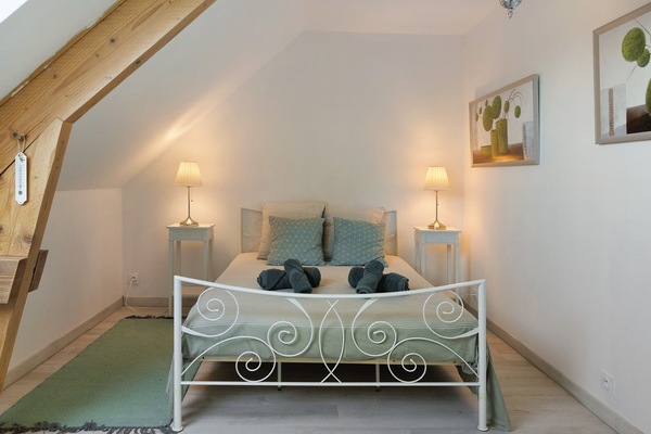 4 chambres, fer et planche à repasser, Wi-Fi, draps fournis