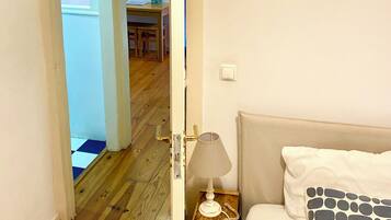 1 Schlafzimmer, Schreibtisch, Bügeleisen/Bügelbrett, kostenloses WLAN