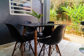 Classic Apartment, 3 Bedrooms, Balcony, Garden View | Terrace/patio