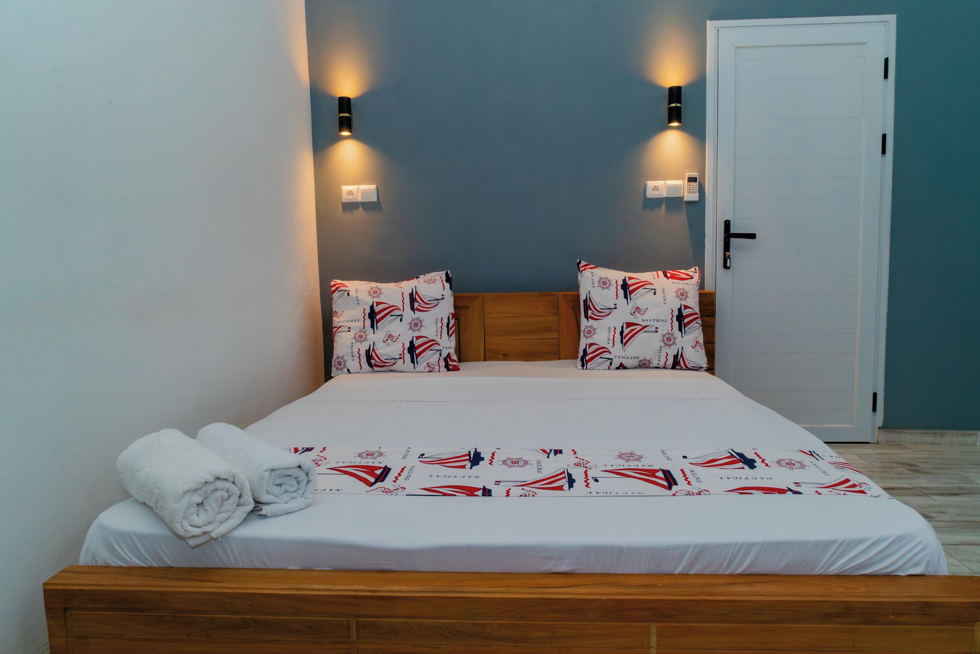 Appartamento Classic, 3 camere da letto, balcone, vista giardino | Una cassaforte in camera, ferro/asse da stiro, Wi-Fi gratuito