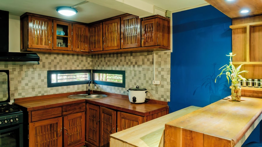 Cattleya Guest House