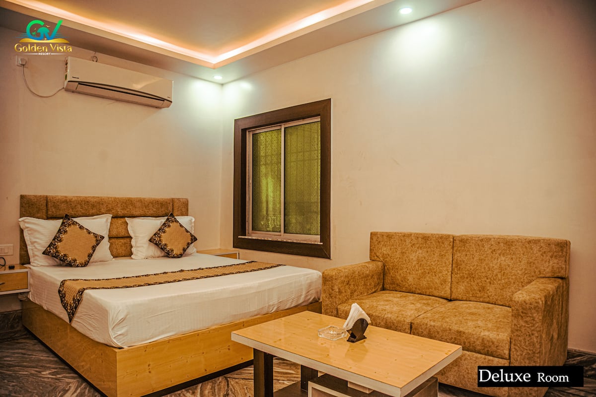 Deluxe tweepersoonskamer | Een bureau, gratis wifi