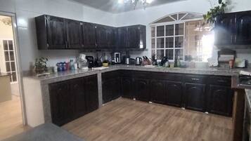 Room, 2 Bedrooms, Smoking, Private Pool | Interior