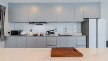 Huvila, patio | Yksityinen keittiö