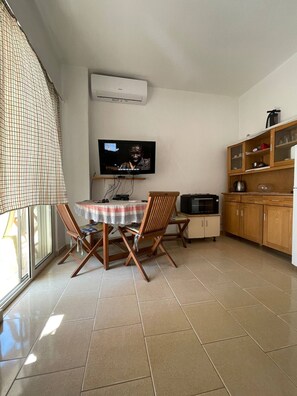Apartment, 1 Bedroom, Balcony | Dining - Turtle - Apartment Near the Beach (Durrës)