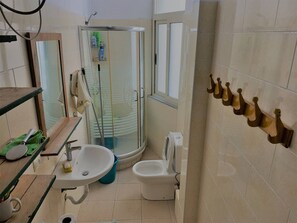 Apartamento, 1 quarto, sacada | Banheiro