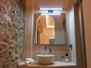 Bathroom - Premier 2 Bedroom Apartment with Private Pool (Mykonos)