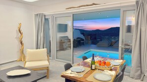 Outdoor dining - Premier 2 Bedroom Apartment with Private Pool (Mykonos)