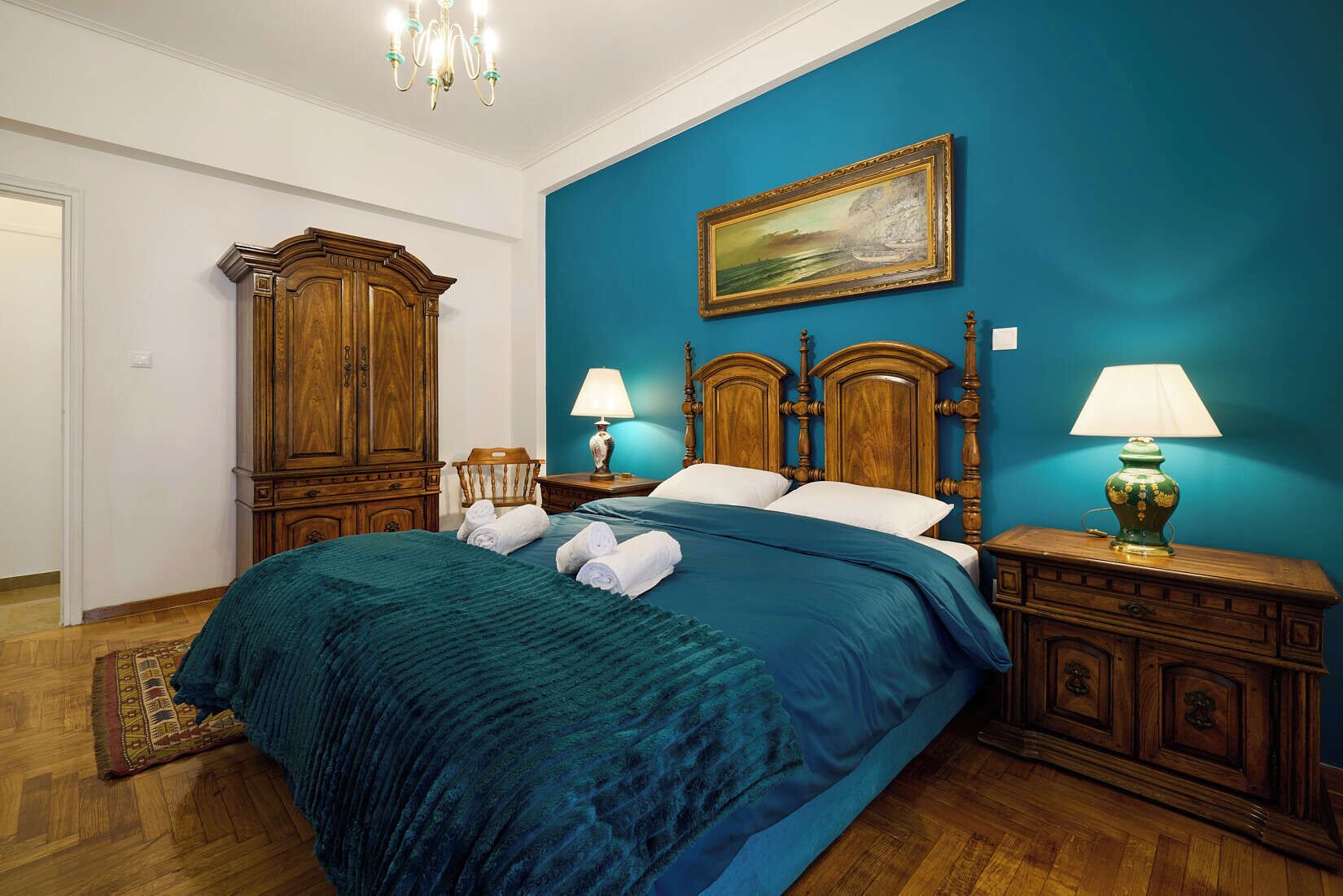 3 Schlafzimmer, Schreibtisch, Bügeleisen/Bügelbrett, kostenloses WLAN