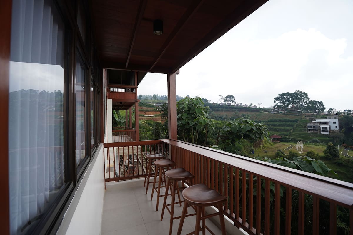 Comfort Shared Dormitory, Multiple Beds, Terrace, Mountain View | Terrace/patio