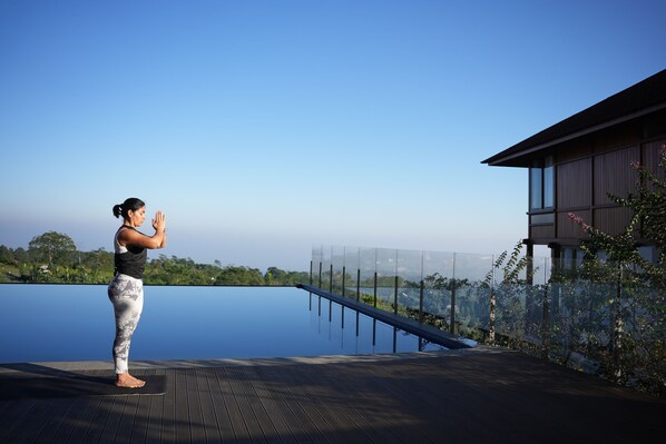 يوجا
