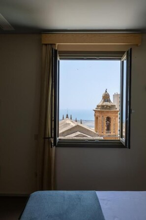 In-room safe, blackout drapes, soundproofing, iron/ironing board - Domus Terravecchia  (Agrigento)