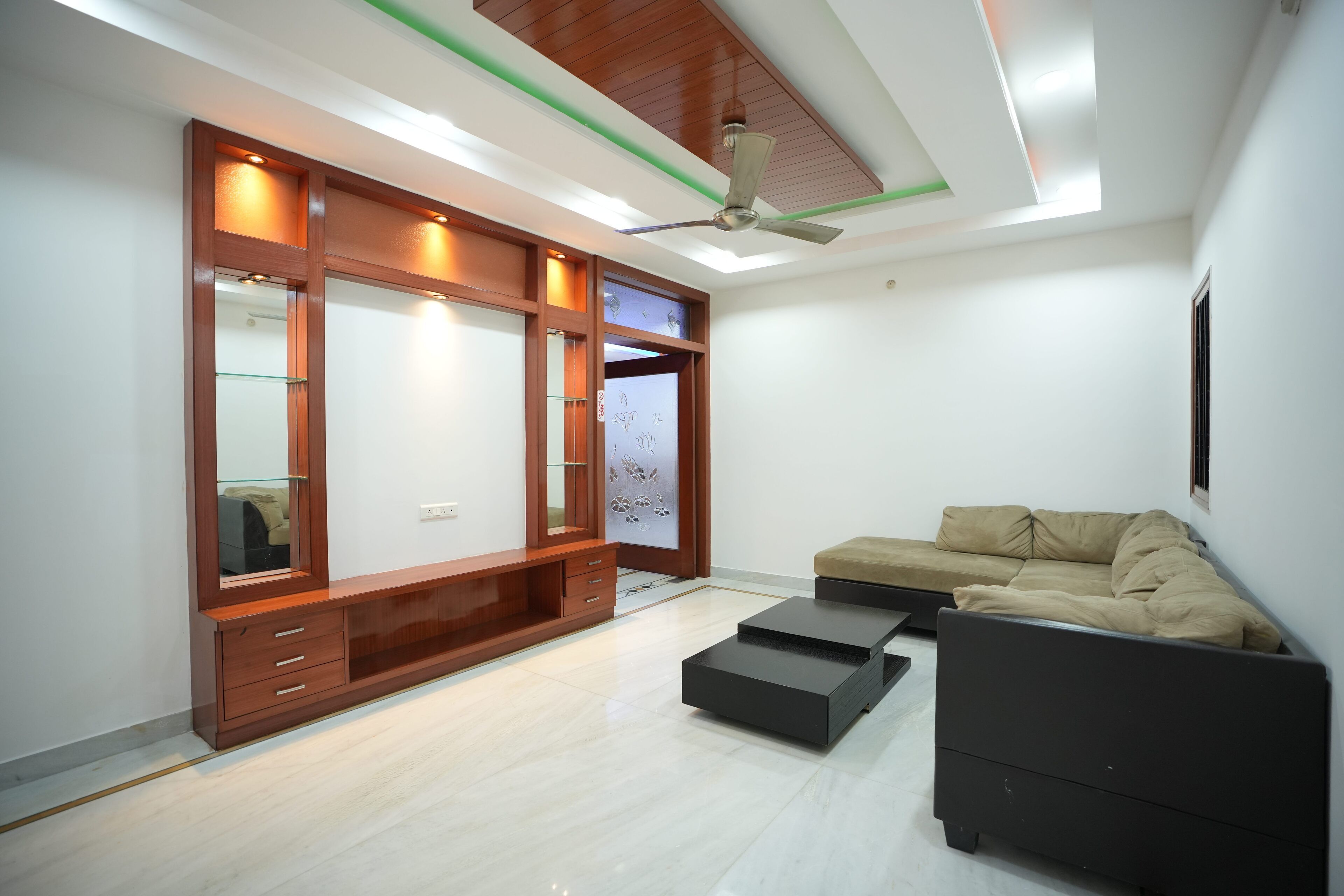 Apartemen, 4 kamar tidur, akses difabel, Boleh Merokok | Ruang keluarga