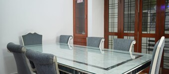 Stylish 4-bedroom Family Getaway Luxury Living