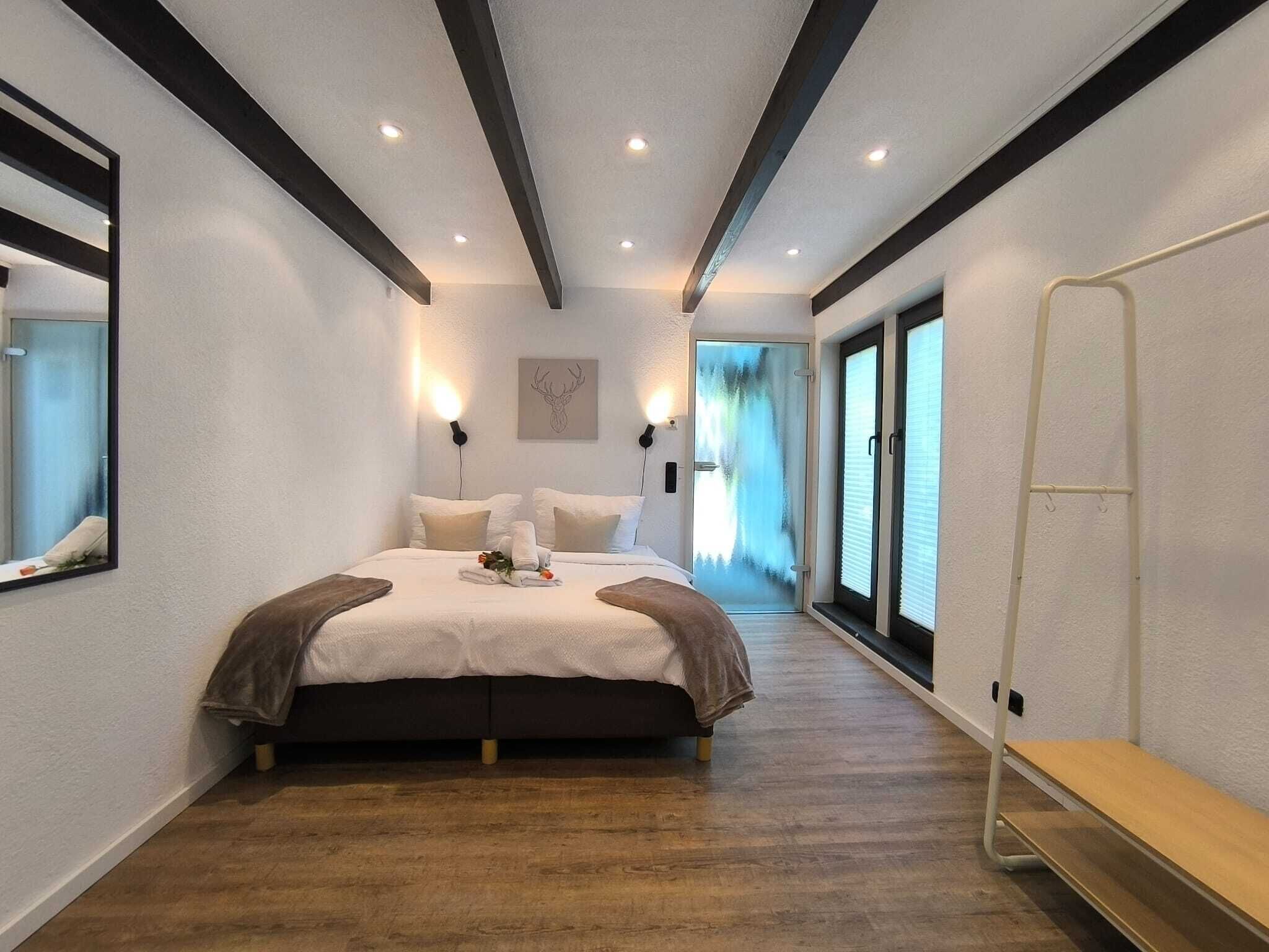 3 bedrooms, WiFi, bed sheets