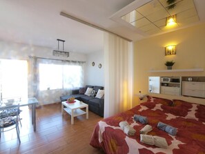 WiFi, bed sheets - Vacation Apartment 'Blue Horizon' with Sea View, Shared Pool and Wi-Fi (Tacoronte)