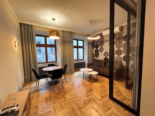 Art Palace - Fragola Apartments