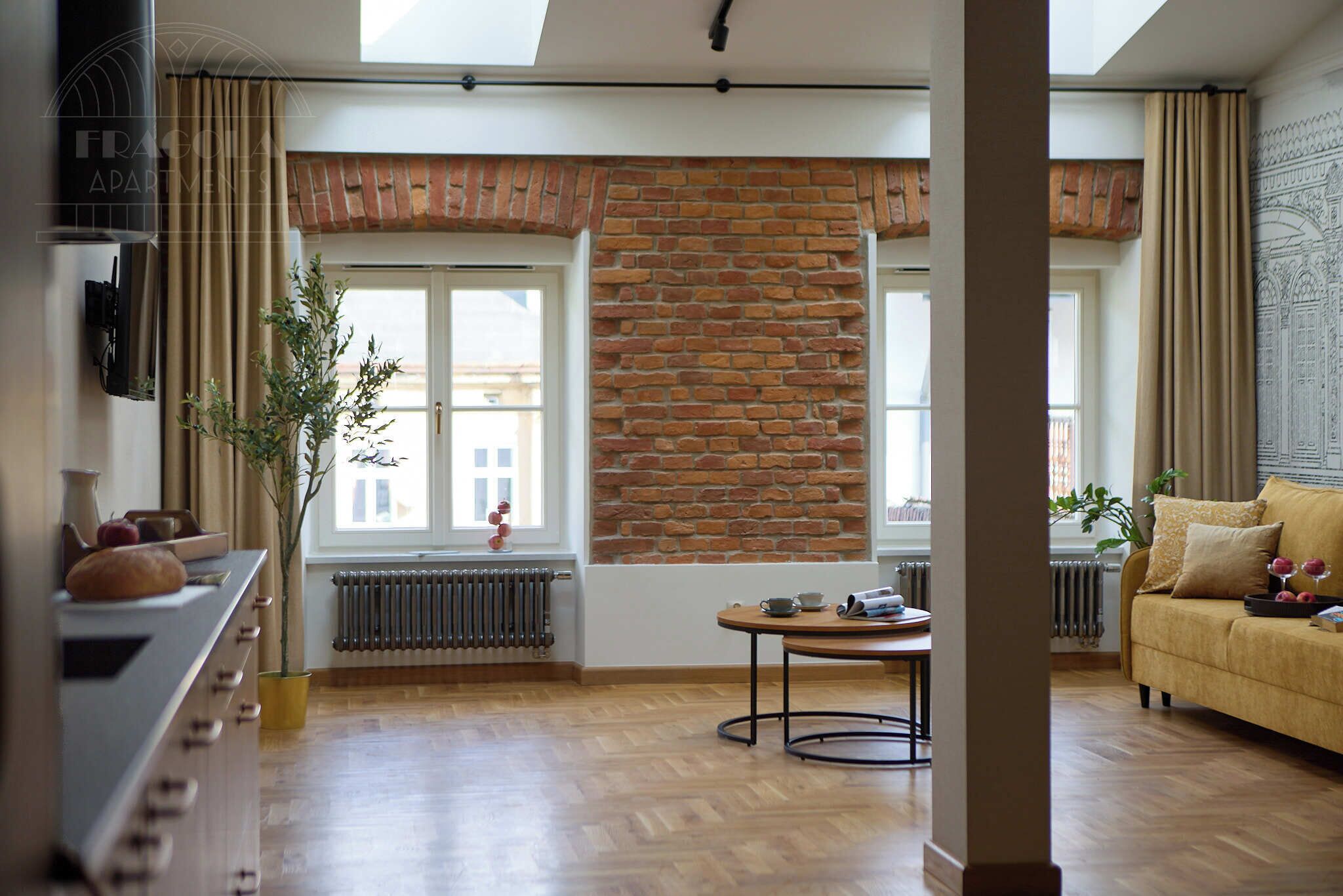 Apartment, 1 Bedroom, Kitchenette, Mezzanine | Living area