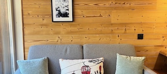 Arc 2000. Charming ski-in/ski-out studio