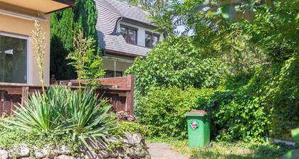 Luxury Garden Villa Sleeps 16 Guests