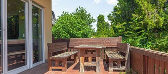 Luxury Garden Villa Sleeps 16 Guests