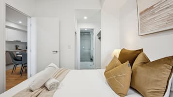 2 bedrooms, iron/ironing board, travel crib, internet