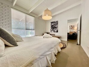 4 dormitorios, tabla de planchar con plancha, wifi y ropa de cama