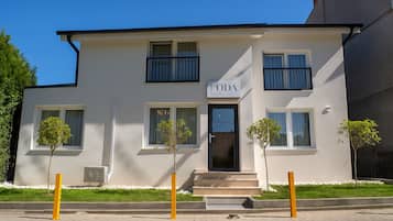 Fachada da propriedade