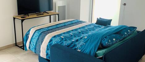 1 bedroom, iron/ironing board, WiFi, bed sheets