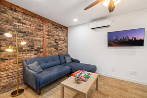 Smart TV, offices