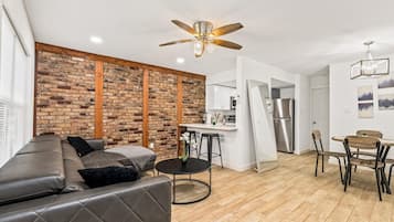 Téléviseur connecté, bureau