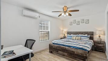 1 habitación, escritorio, tabla de planchar con plancha y wifi gratis