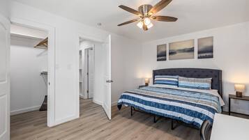 1 bedroom, desk, iron/ironing board, free WiFi