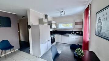 Ofen, Herdplatte, Geschirrspüler