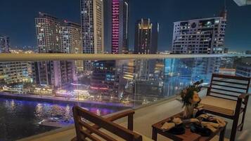 Luxury Apartment, Balcony, Marina View | Balcony