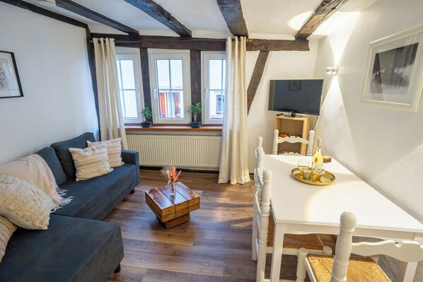 تلفزيون ذكي