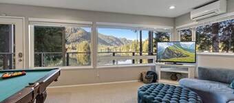 Lake Cavanaugh 3 BdRm Lake House