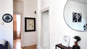 Huoneisto | Oleskelualue | Älytelevisio, Netflix, suoratoistopalvelut