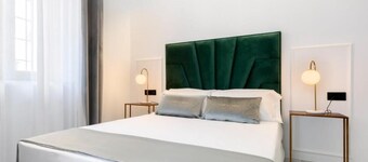 Apartamentos Casa del Arco de 2 a 6 Personas