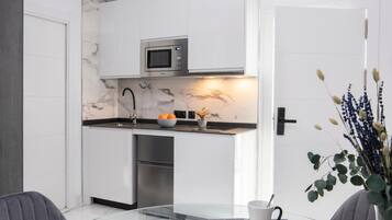 Apartment, 1 Bedroom, Accessible | Interior