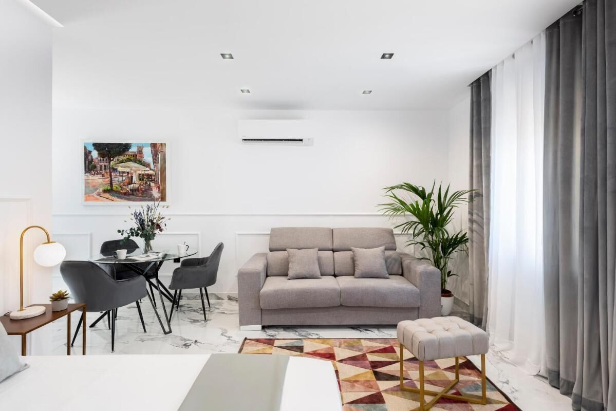 Apartment, 1 Bedroom, Accessible | Living room