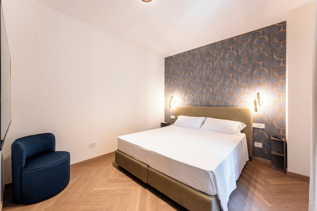 Luxury Suite, Balcony | Free WiFi