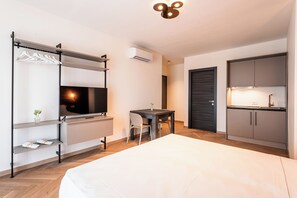 Free WiFi, bed sheets -  Palazzo Le Giare \- Luxury Apartments (Bari)