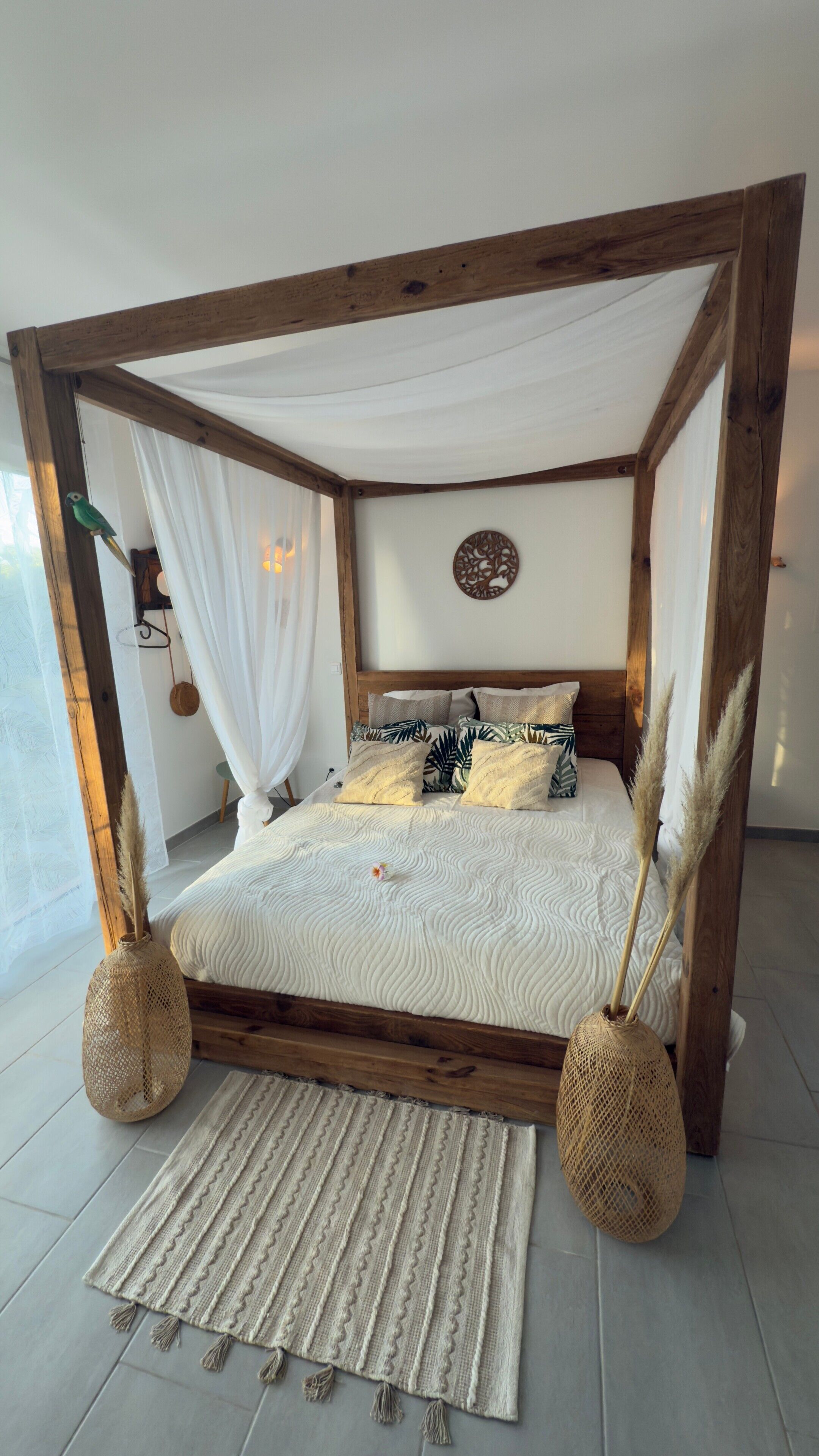 1 slaapkamer, een strijkplank/strijkijzer, wifi, beddengoed