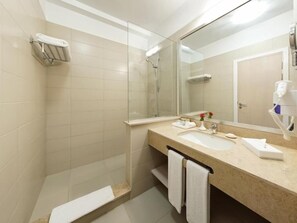 Haartrockner, Handtücher